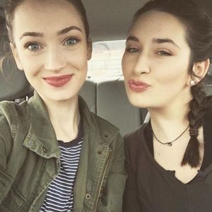 Meet your Posher, Hollyn